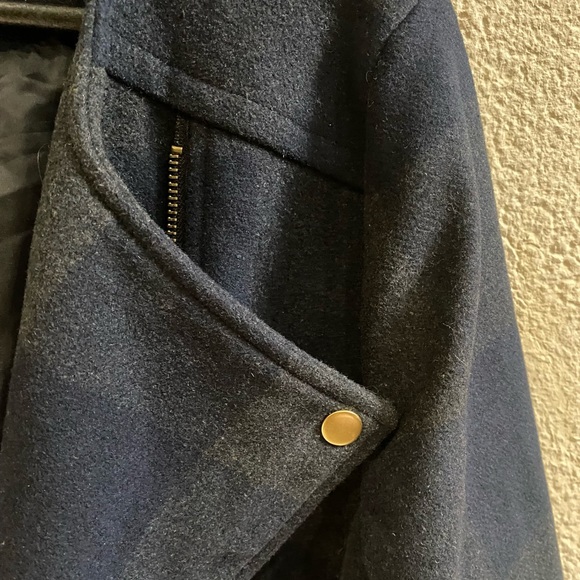 Forever 21 navy green goat with gold hardware - Picture 4 of 5